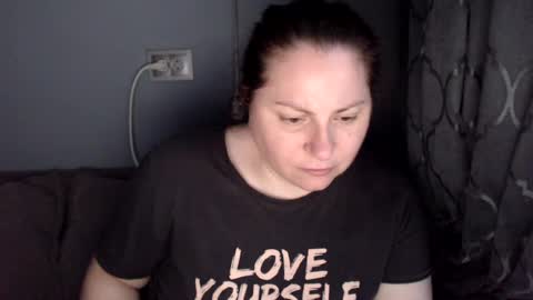 Snapshot of candycream74 chatting on June 30, 2026, 2:29 pm Laura online show from June 30, 2026, 2:29 pm