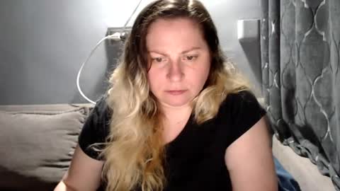 Snapshot of candycream74 chatting on July 13, 2026, 12:57 am Laura online show from July 13, 2026, 12:57 am