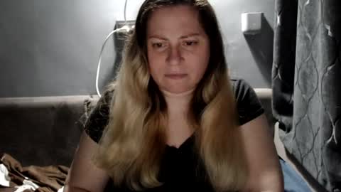 Snapshot of candycream74 chatting on July 15, 2026, 9:31 pm Laura online show from July 15, 2026, 9:31 pm