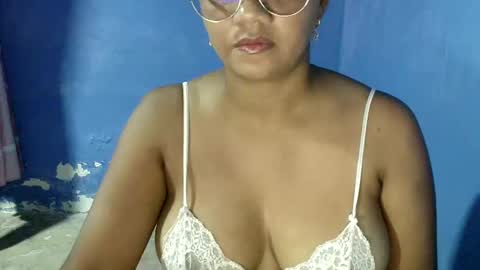 Snapshot of candyflowerlub chatting on January 18, 2025, 1:30 am candyflowerlub online show from January 18, 2025, 1:30 am