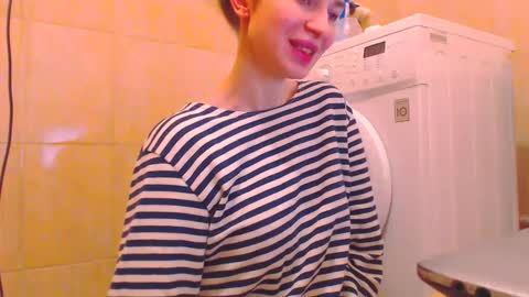 Snapshot of candyjesx chatting on January 26, 2025, 1:25 pm CANDYJESx online show from January 26, 2025, 1:25 pm