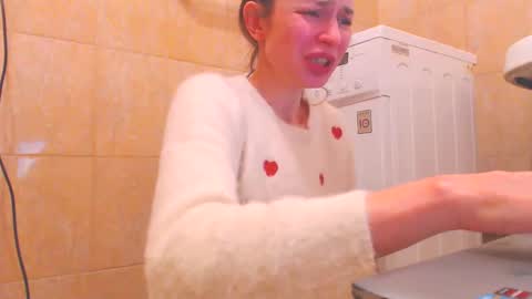 Snapshot of candyjesx chatting on February 2, 2025, 11:51 am CANDYJESx online show from February 2, 2025, 11:51 am