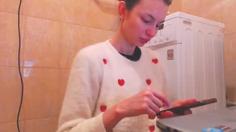 Snapshot of candyjesx chatting on February 27, 2025, 5:45 am CANDYJESx online show from February 27, 2025, 5:45 am