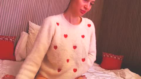 Snapshot of candyjesx chatting on March 8, 2025, 1:36 pm CANDYJESx online show from March 8, 2025, 1:36 pm