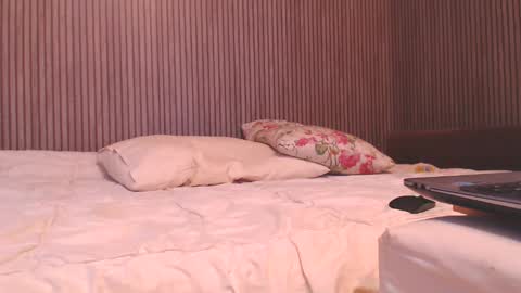 Snapshot of candyjesx chatting on December 2, 2025, 11:59 am CANDYJESx online show from December 2, 2025, 11:59 am