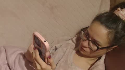 Snapshot of candylady136 chatting on November 26, 2025, 2:07 pm say meow and send tip online show from November 26, 2025, 2:07 pm