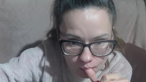 say meow and send tip  online show from February 7, 2026, 4:00 pm