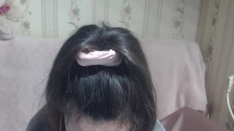 say meow and send tip  online show from March 15, 2026, 5:41 pm