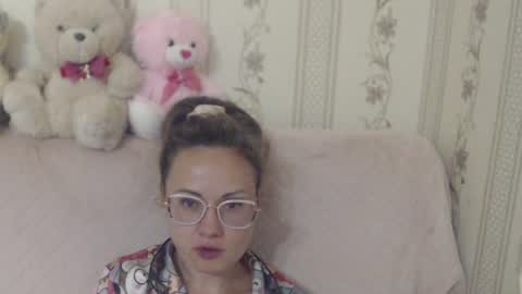 Snapshot of candylady136 chatting on July 2, 2026, 6:47 pm say meow and send tip online show from July 2, 2026, 6:47 pm