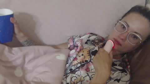 Snapshot of candylady136 chatting on July 25, 2026, 8:50 pm say meow and send tip online show from July 25, 2026, 8:50 pm