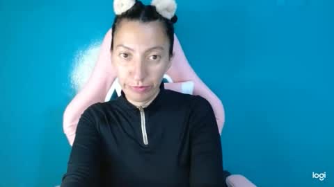 candymilfff online show from January 10, 2026, 9:52 pm