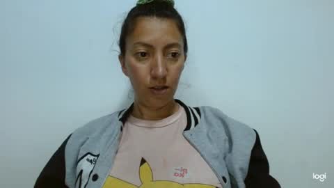 Snapshot of candymilfff chatting on June 15, 2026, 9:17 pm candymilfff online show from June 15, 2026, 9:17 pm