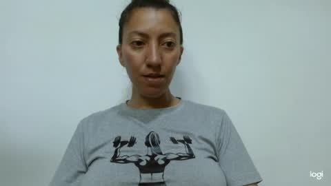 Snapshot of candymilfff chatting on July 1, 2026, 7:46 pm candymilfff online show from July 1, 2026, 7:46 pm