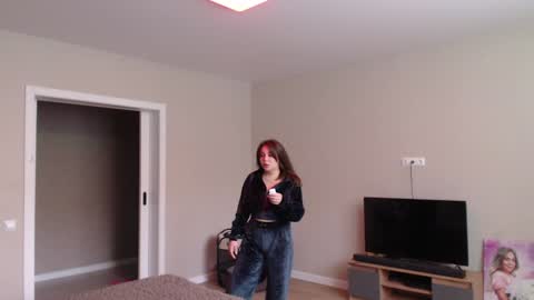 Snapshot of candymini chatting on January 25, 2025, 8:53 am candymini online show from January 25, 2025, 8:53 am