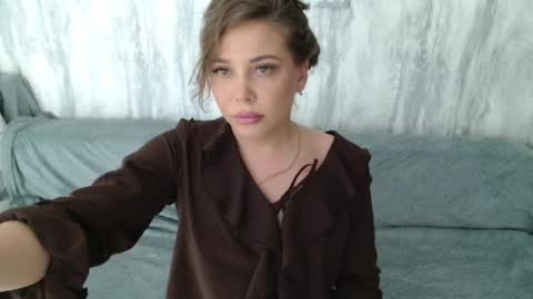 Snapshot of candymini chatting on June 6, 2026, 4:01 pm candymini online show from June 6, 2026, 4:01 pm