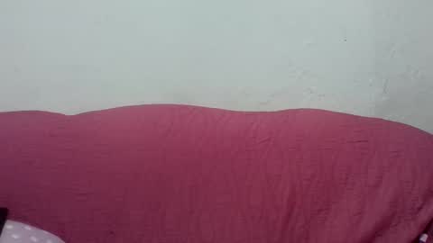 candyopenminded online show from April 21, 2026, 2:51 am