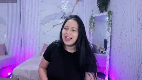 Snapshot of candyy_tay1 chatting on June 3, 2026, 11:35 am CANDYY online show from June 3, 2026, 11:35 am