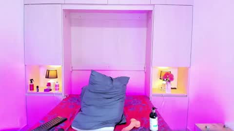 Snapshot of candyymaria chatting on March 4, 2025, 2:17 am Dulce Maria online show from March 4, 2025, 2:17 am