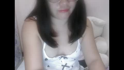 Snapshot of candyyonah03 chatting on October 19, 2025, 7:58 pm candyyonah03 online show from October 19, 2025, 7:58 pm