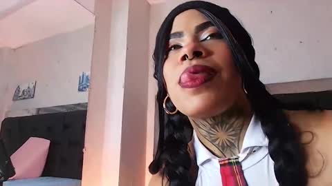 Snapshot of canela_osadaa_ chatting on February 26, 2025, 12:03 pm Aura online show from February 26, 2025, 12:03 pm