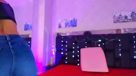 Snapshot of canela_osadaa_ chatting on March 11, 2025, 11:55 am Aura online show from March 11, 2025, 11:55 am