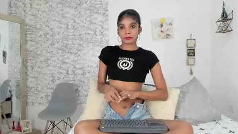 Snapshot of canhela1 chatting on June 12, 2026, 12:09 am Canhela online show from June 12, 2026, 12:09 am