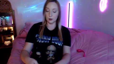 Snapshot of cannababykush chatting on December 15, 2024, 7:24 am cnbabyk online show from December 15, 2024, 7:24 am