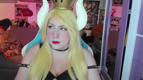 Snapshot of canndy_new chatting on October 6, 2025, 5:21 pm Canndyy Daniela online show from October 6, 2025, 5:21 pm