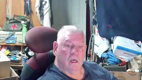 canoelicker69 online show from September 9, 2025, 4:50 pm