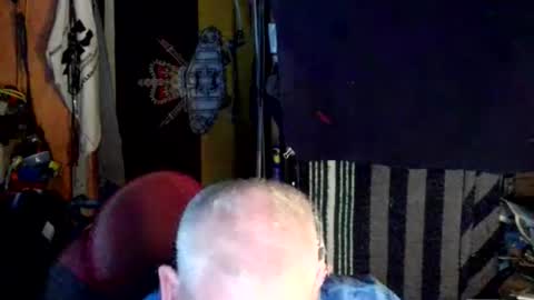 canoelicker69 online show from December 3, 2025, 8:40 pm