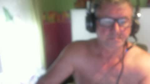 capitaine1959 online show from July 13, 2026, 1:14 pm