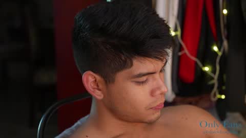 Snapshot of capizzi_ chatting on December 21, 2024, 6:09 am David Capizzi online show from December 21, 2024, 6:09 am