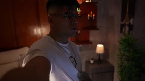 Snapshot of capizzi_ chatting on October 26, 2025, 3:01 am David Capizzi online show from October 26, 2025, 3:01 am