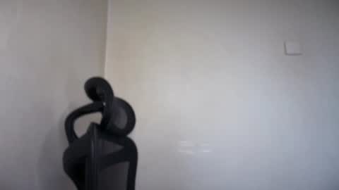 Snapshot of cappuccinokiss chatting on June 15, 2026, 6:37 am Emma online show from June 15, 2026, 6:37 am