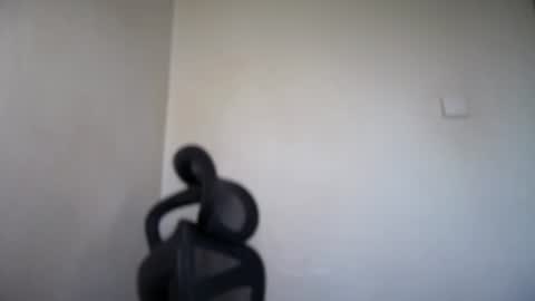 Snapshot of cappuccinokiss chatting on June 19, 2026, 7:34 am Emma online show from June 19, 2026, 7:34 am