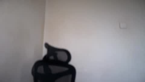 Snapshot of cappuccinokiss chatting on July 3, 2026, 7:04 am Emma online show from July 3, 2026, 7:04 am