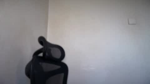 Snapshot of cappuccinokiss chatting on July 7, 2026, 6:47 am Emma online show from July 7, 2026, 6:47 am