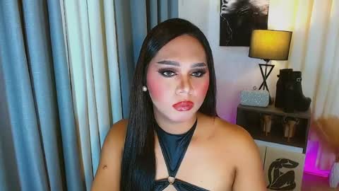 Snapshot of caprize_diva chatting on July 18, 2026, 2:05 am caprize_diva online show from July 18, 2026, 2:05 am
