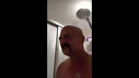 Snapshot of captaineros chatting on April 23, 2026, 1:24 pm Captain Eros online show from April 23, 2026, 1:24 pm