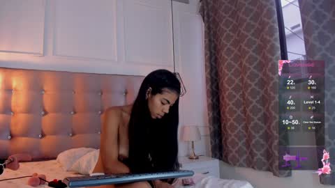 Snapshot of caraiosh_ chatting on January 4, 2025, 6:19 pm Cara online show from January 4, 2025, 6:19 pm