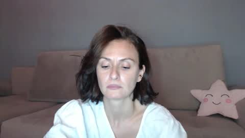 Snapshot of carakat chatting on October 12, 2025, 10:20 pm carakat online show from October 12, 2025, 10:20 pm