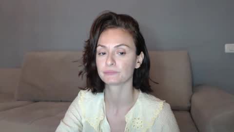 Snapshot of carakat chatting on November 15, 2025, 10:04 pm carakat online show from November 15, 2025, 10:04 pm