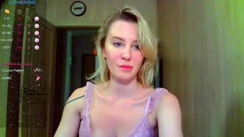 Snapshot of caramel_pie_ chatting on July 26, 2026, 8:38 pm caramel online show from July 26, 2026, 8:38 pm