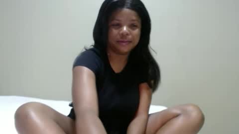 fifi online show from April 27, 2026, 11:36 pm