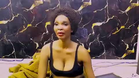 Snapshot of caramelminxx_ chatting on June 14, 2026, 8:05 am caramelminxx_ online show from June 14, 2026, 8:05 am