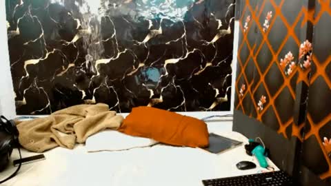 Snapshot of caramelminxx_ chatting on June 29, 2026, 7:25 am caramelminxx_ online show from June 29, 2026, 7:25 am