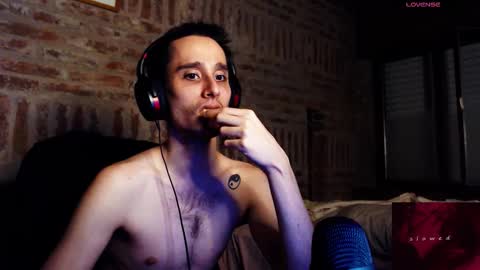 carameltoy4 online show from March 13, 2026, 11:11 pm