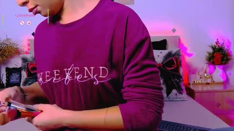 cardi_sin online show from December 21, 2025, 4:52 am