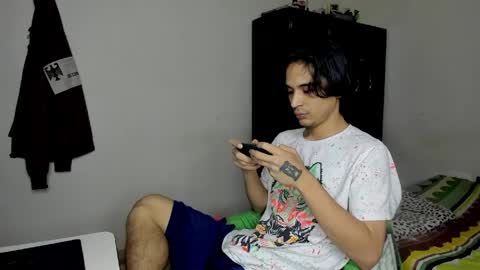 Carlos and Cristian  online show from April 29, 2026, 1:21 am