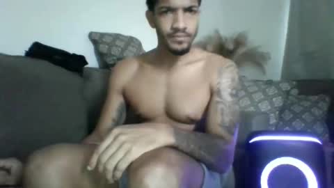 Snapshot of caribbeanboy297 chatting on April 22, 2026, 12:18 pm caribbeanboy297 online show from April 22, 2026, 12:18 pm